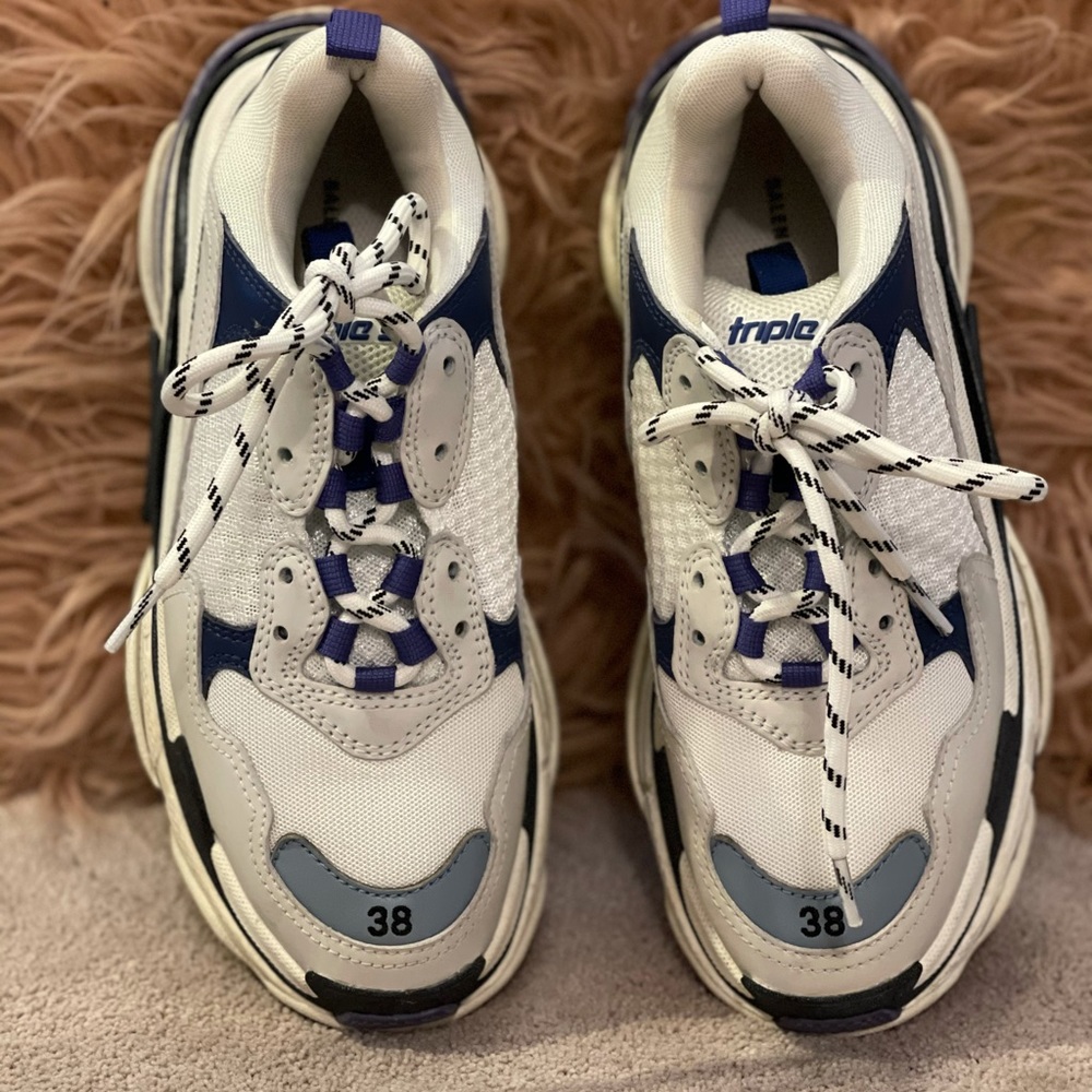 Balenciaga triple s